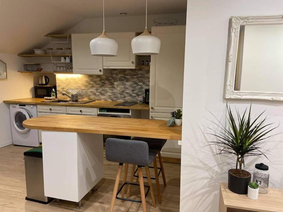 Le Kennedy 3 - Appartement Proche Hopital Châteauroux Екстериор снимка