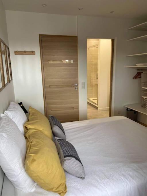Le Kennedy 3 - Appartement Proche Hopital Châteauroux Екстериор снимка
